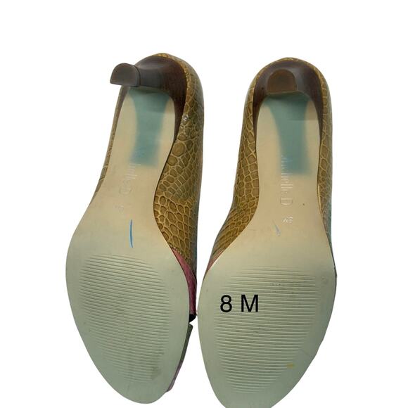 Michelle D Navy Heel Size 8 M - Picture 5 of 5